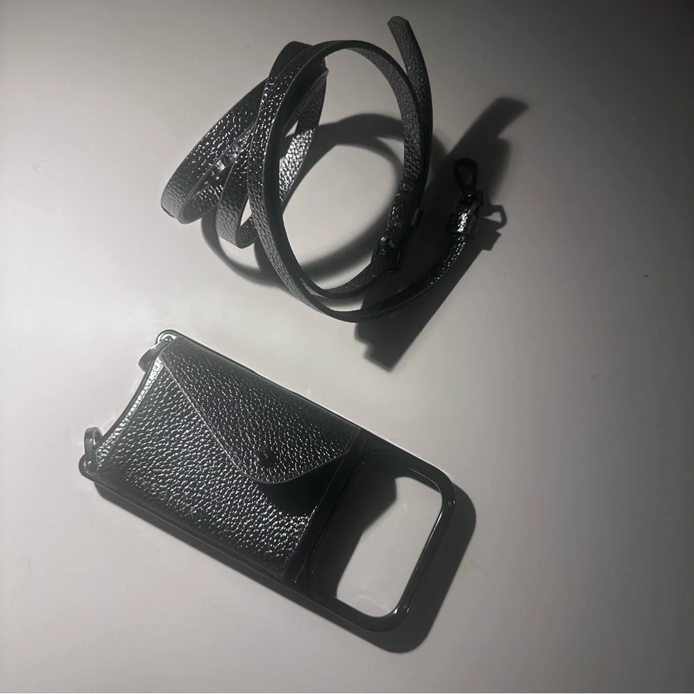 Bandolier Leather Crossbody Phone Case iPhone 17 pro with Card Slot and Strap
